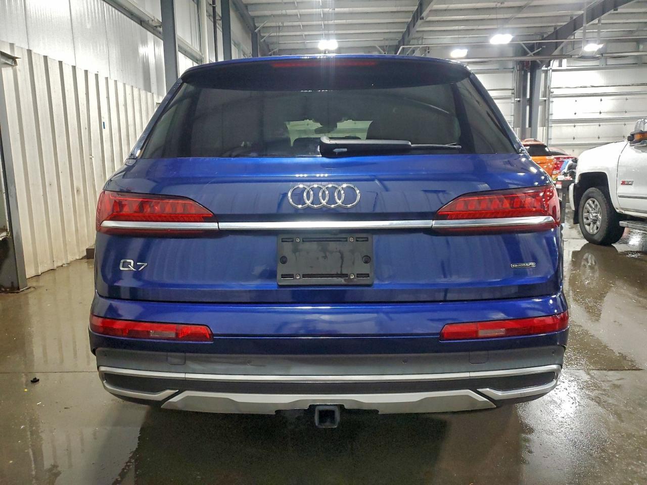 2021 Audi Q7 Premium Plus