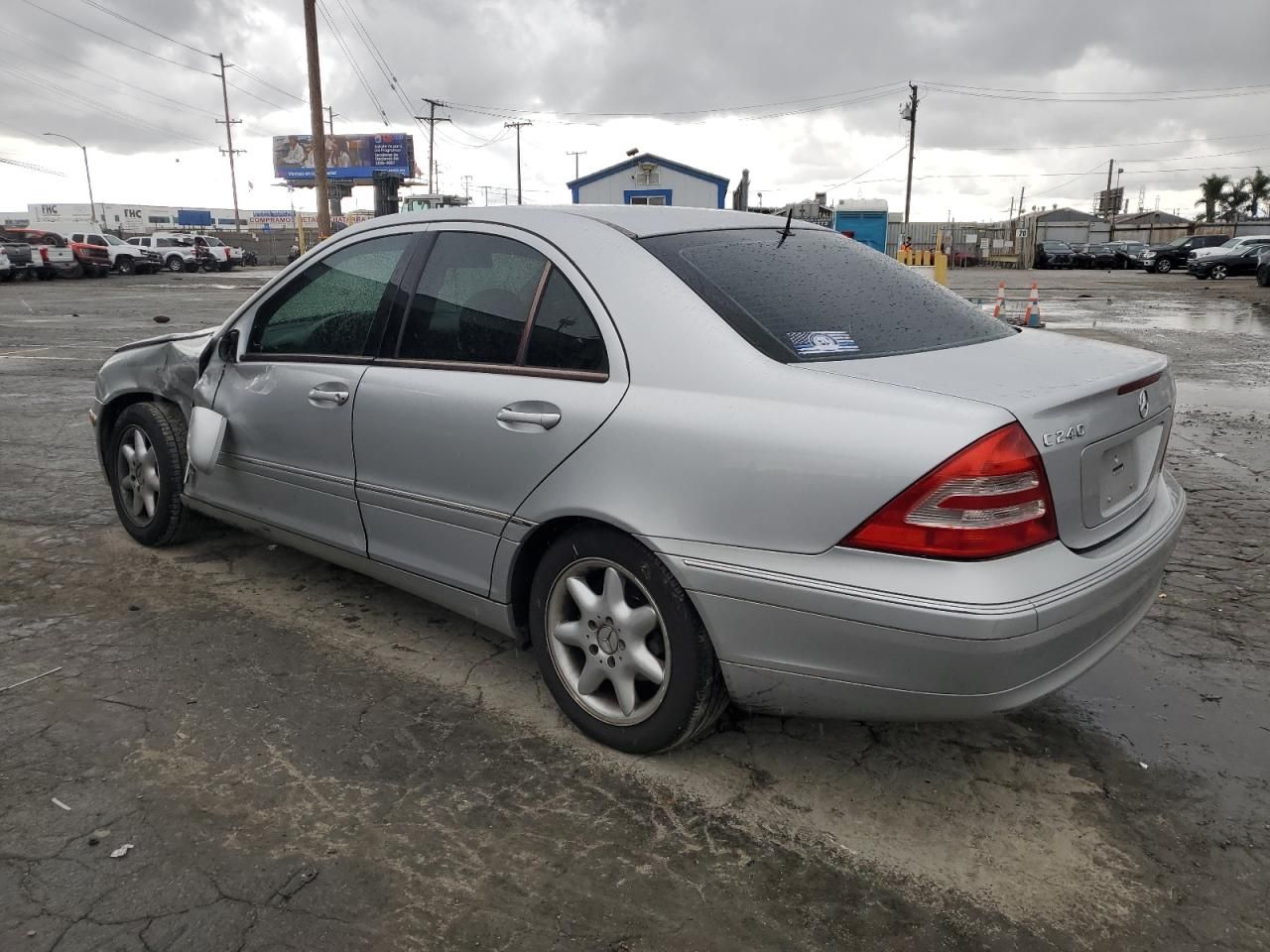 2003 Mercedes-Benz C 240