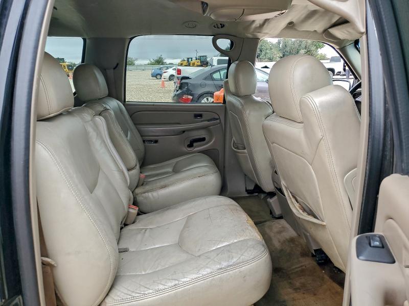 2004 GMC Yukon xl C1500