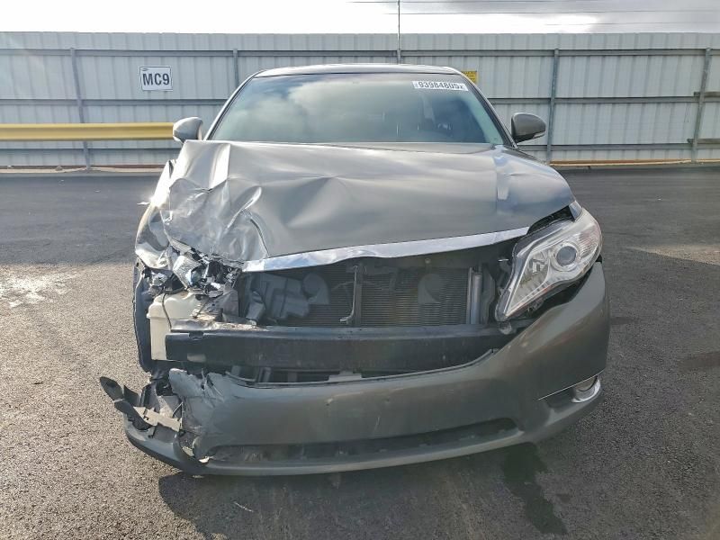 2011 Toyota Avalon Base