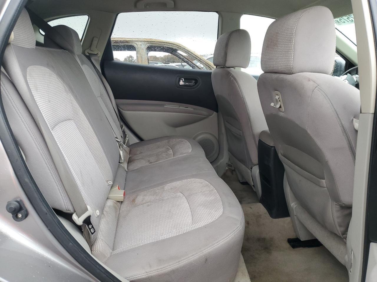 2009 Nissan Rogue s
