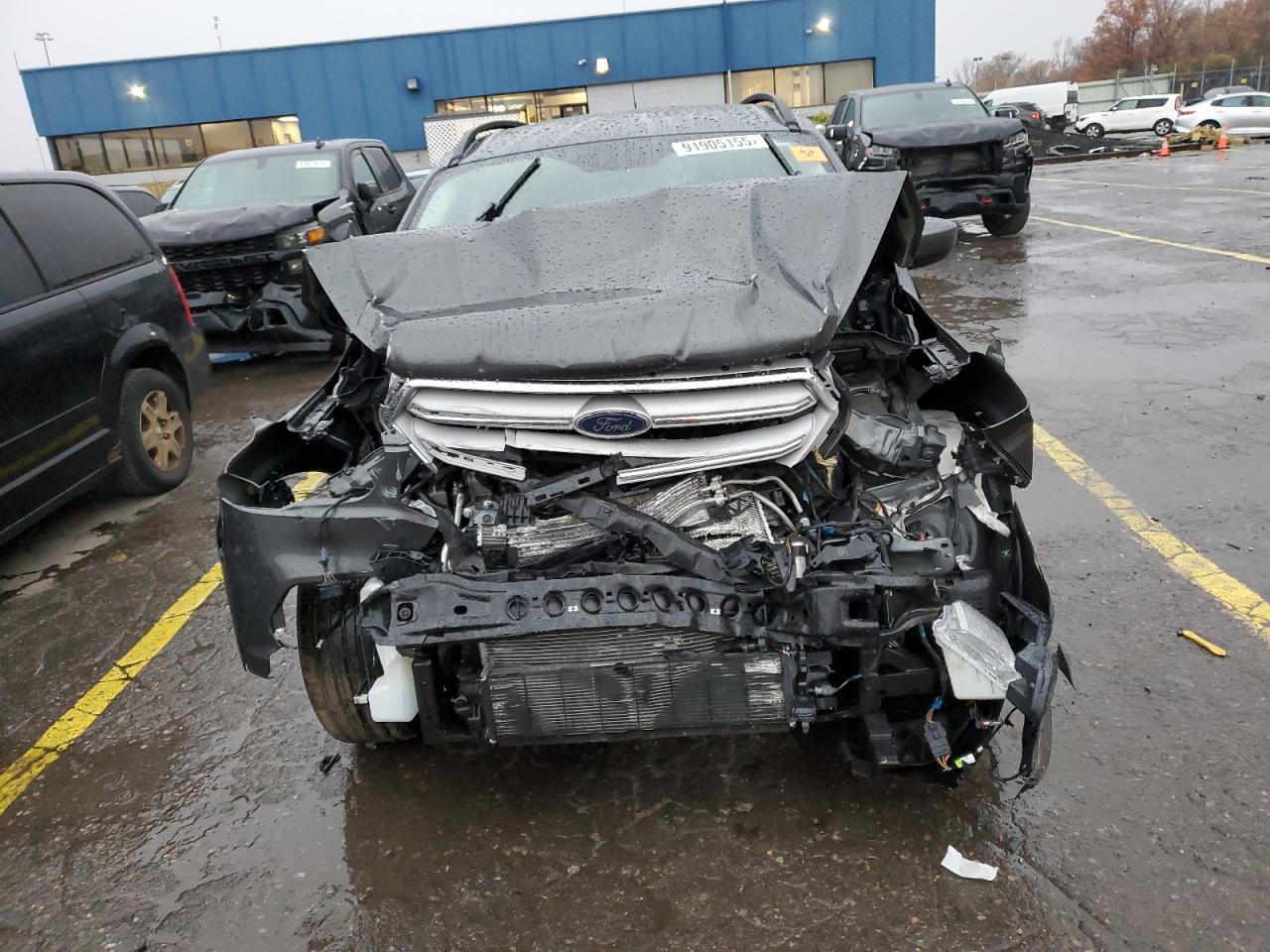 2019 Ford Escape sel