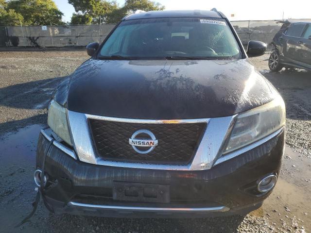 2016 Nissan Pathfinder s
