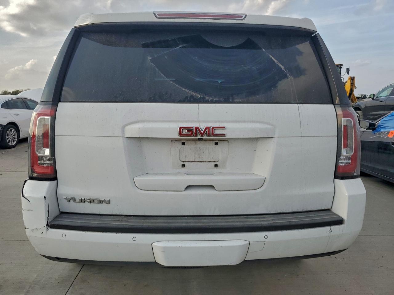 2016 GMC Yukon slt