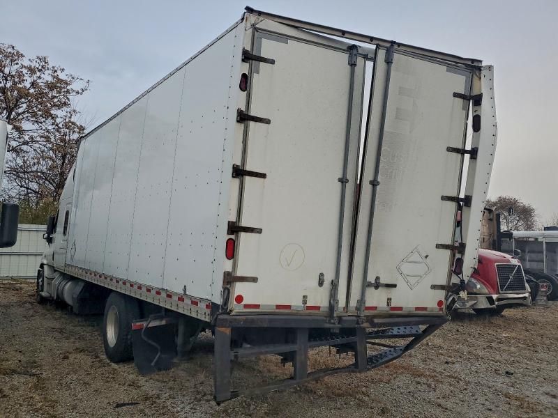 2016 Freightliner Cascadia box Truck