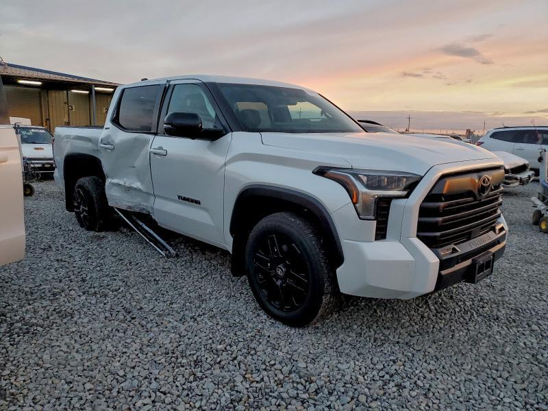 2025 Toyota Tundra Crewmax Limited