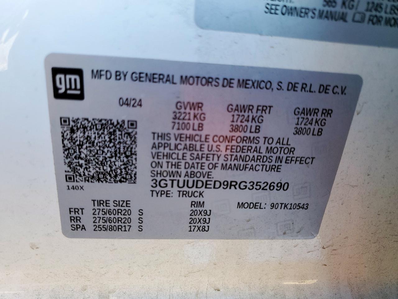 2024 GMC Sierra K1500 slt