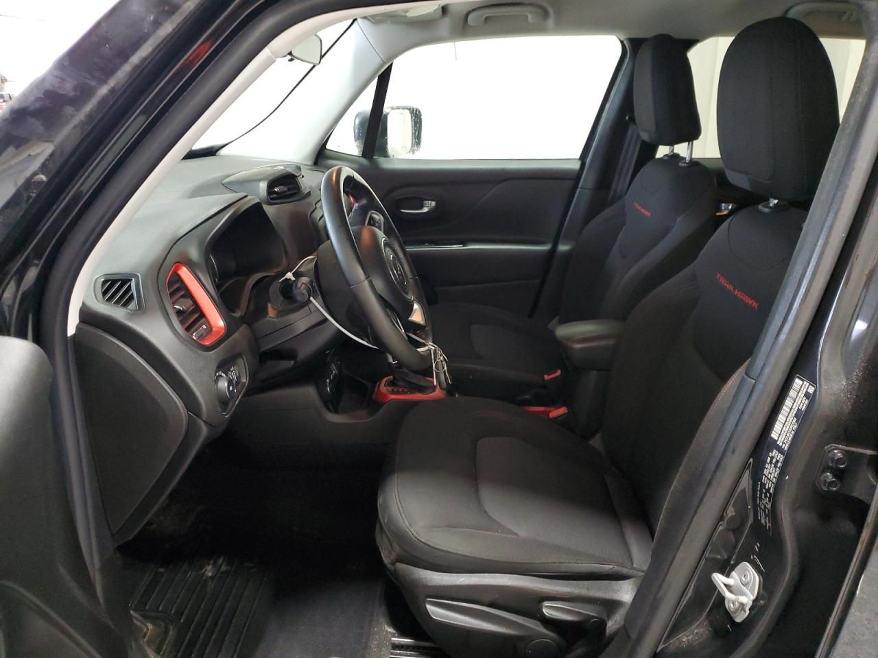 2016 Jeep Renegade Trailhawk