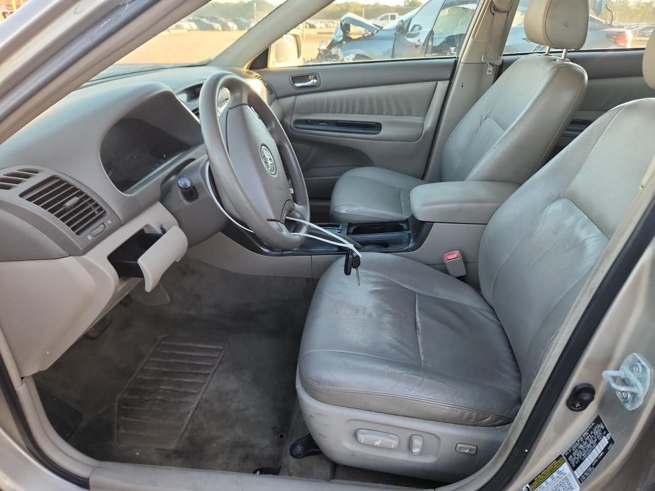 2006 Toyota Camry le