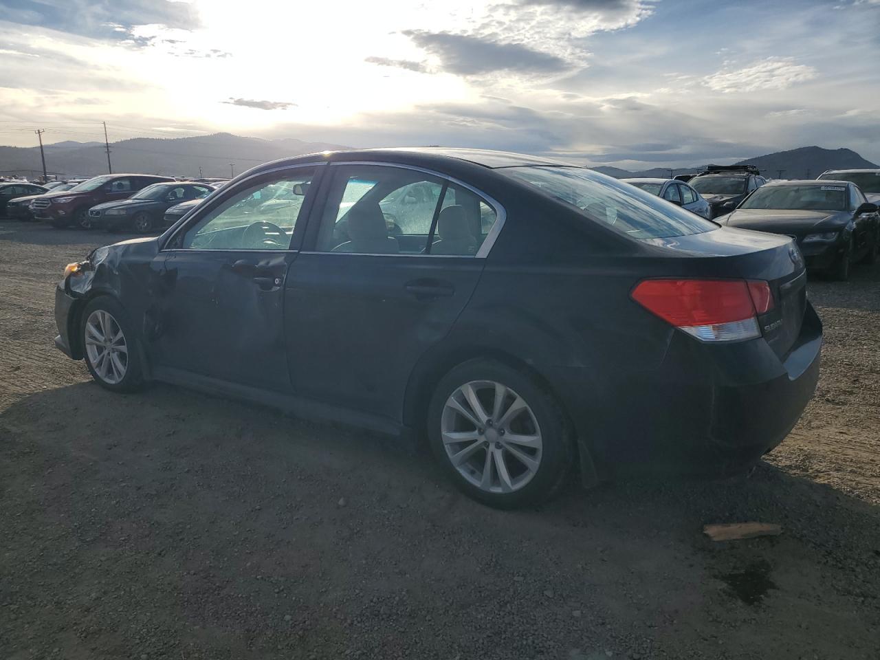 2013 Subaru Legacy 2.5i Premium