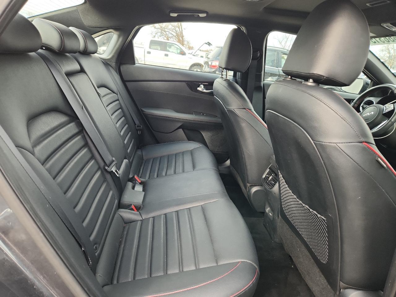 2024 KIA Forte gt