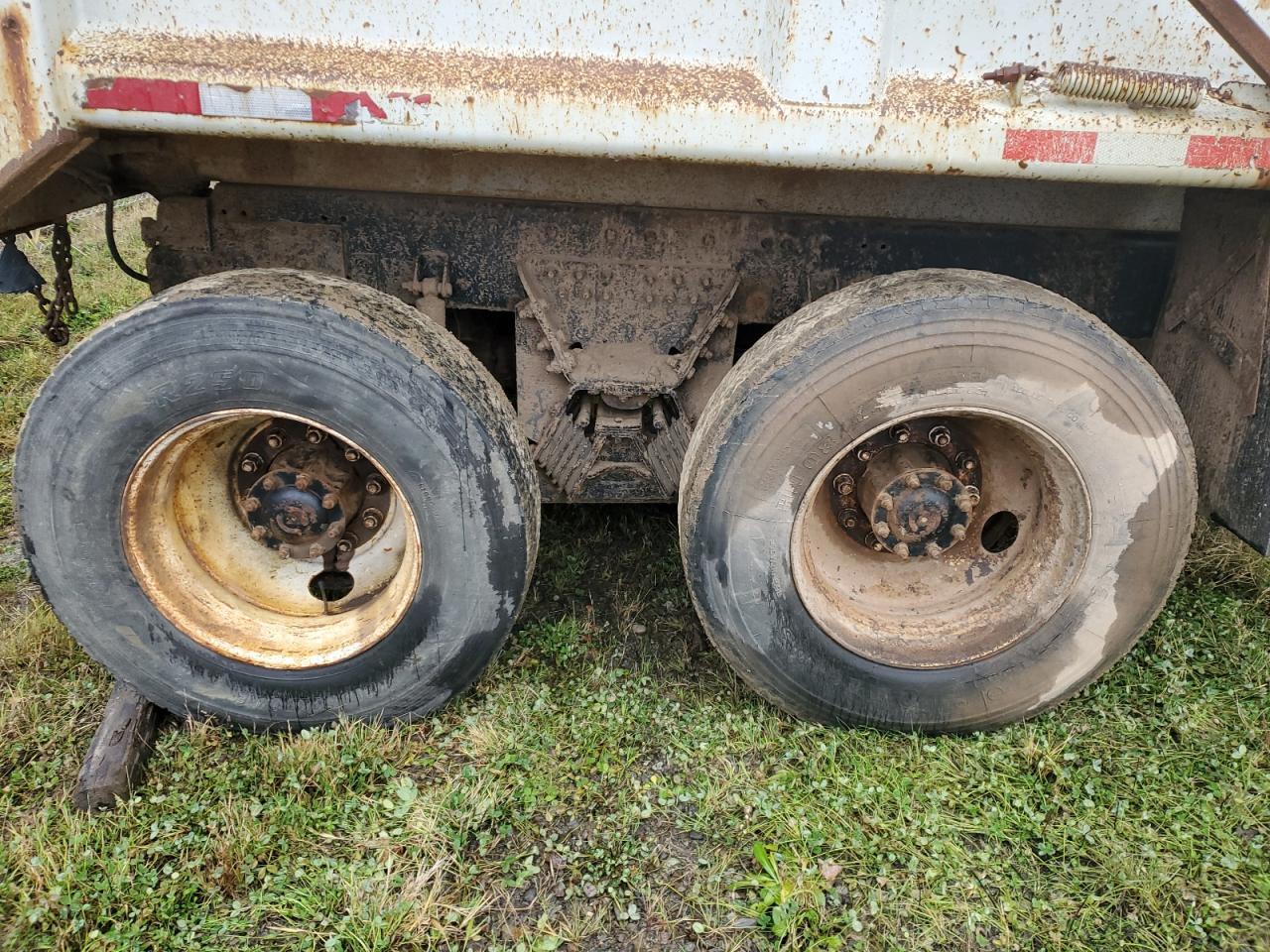 2004 Sterling LT 9500