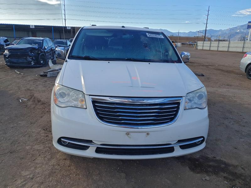 2011 Chrysler Town & Country Limited