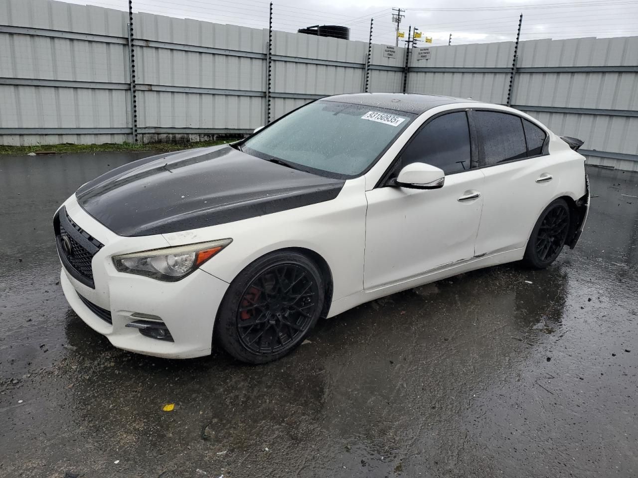 2015 Infiniti Q50 Base