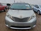 2014 Toyota Sienna xle