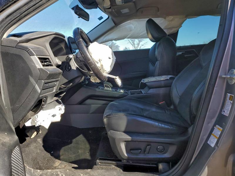 2022 Mitsubishi Outlander se