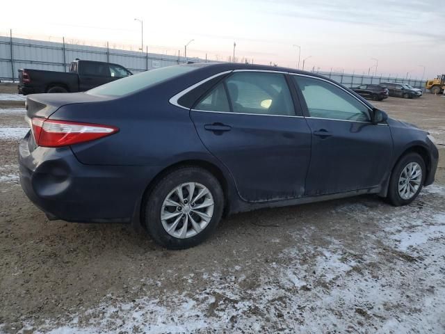 2015 Toyota Camry le