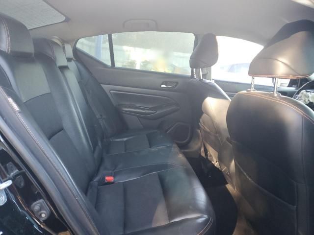 2020 Nissan Altima sr