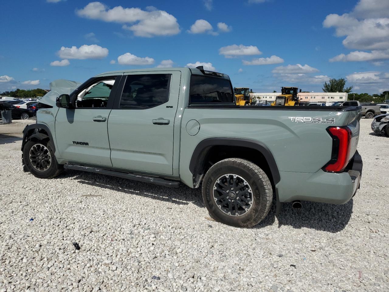 2025 Toyota Tundra SR5