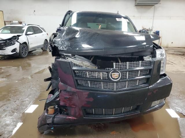 2013 Cadillac Escalade Premium