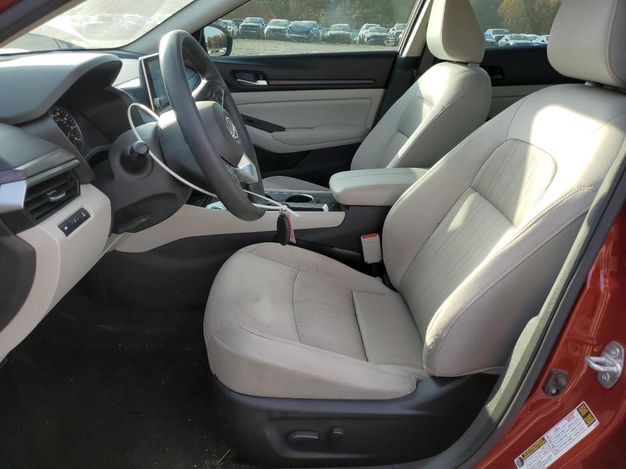 2024 Nissan Altima sv