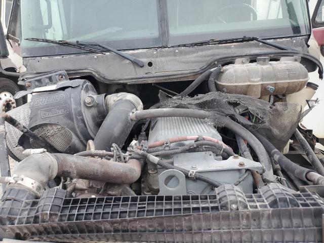 2007 Freightliner CST120 Semi Truck
