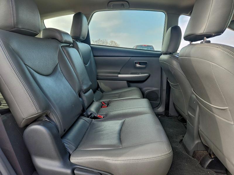 2013 Toyota Prius v Three