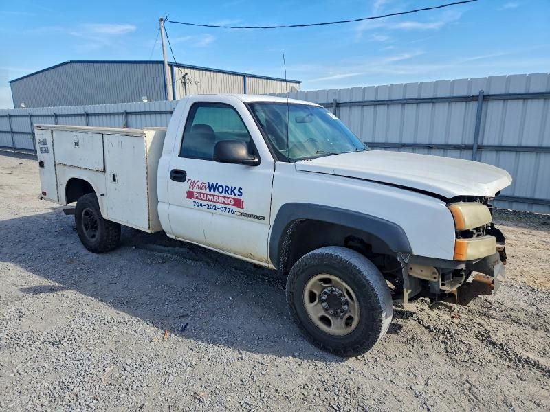 2004 Chevrolet Silverado C2500 Heavy Duty