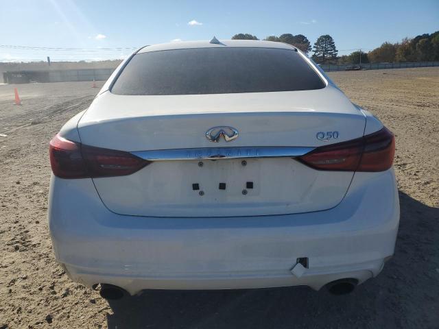 2018 Infiniti Q50 Luxe