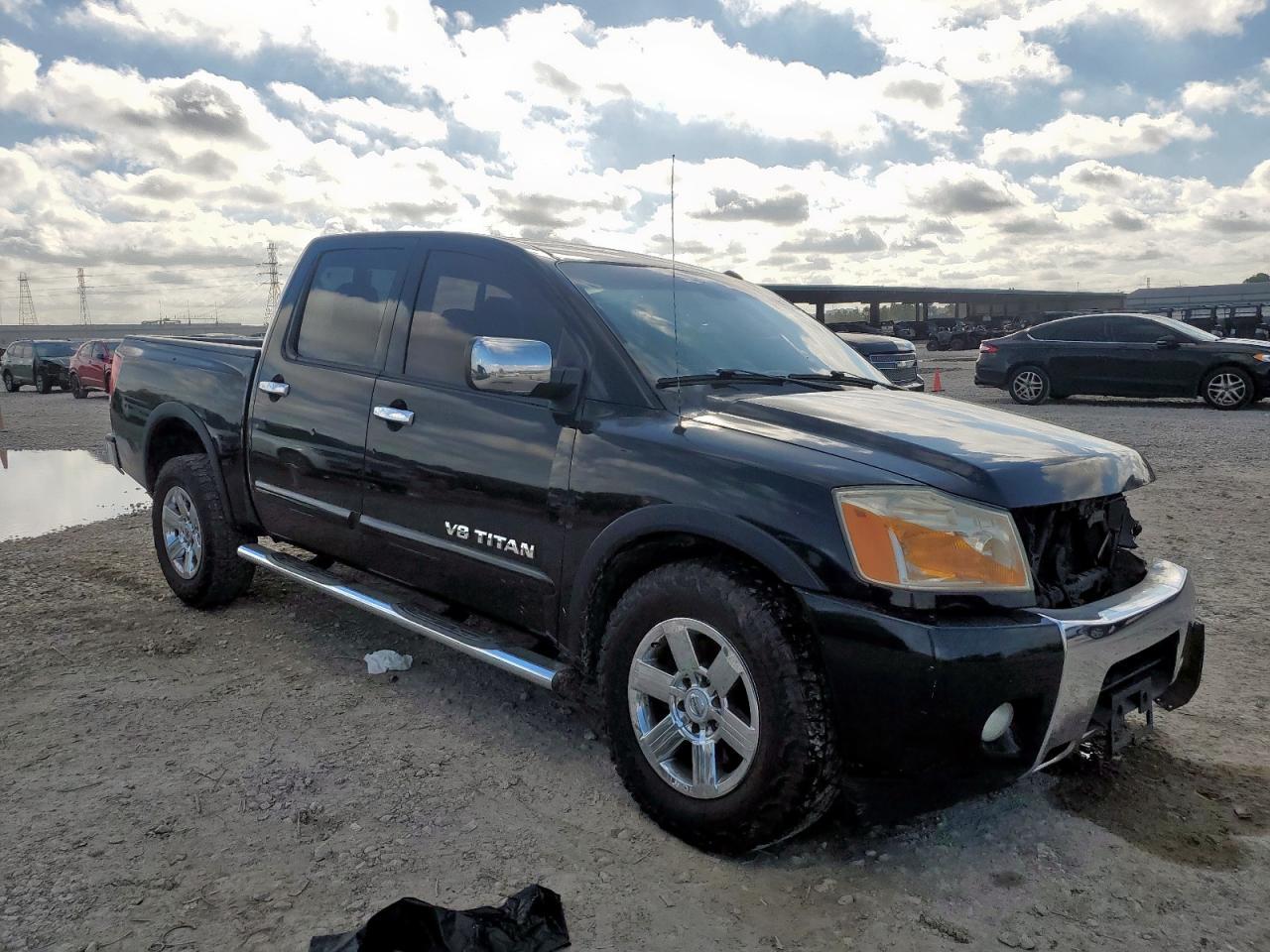 2015 Nissan Titan S