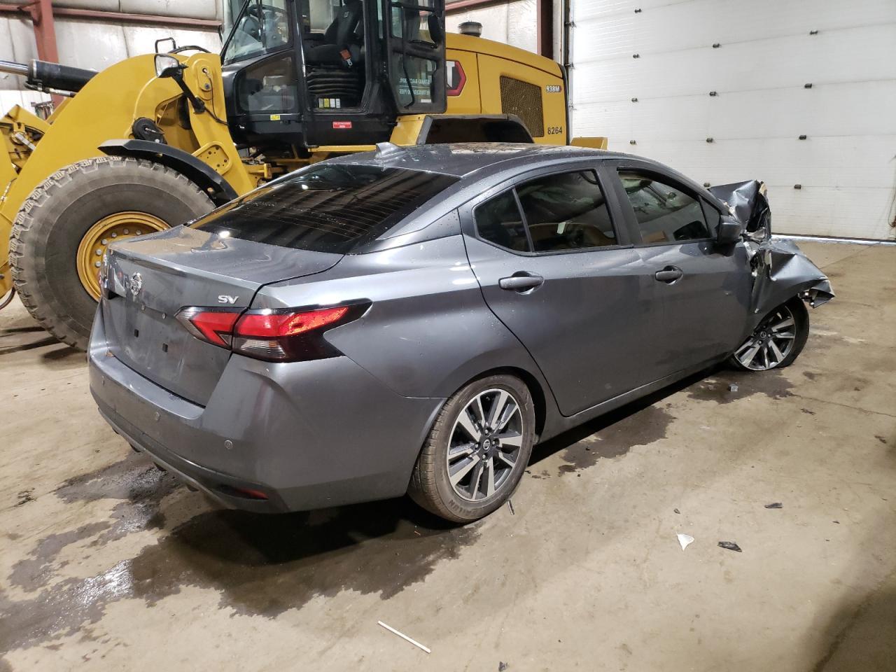 2022 Nissan Versa sv