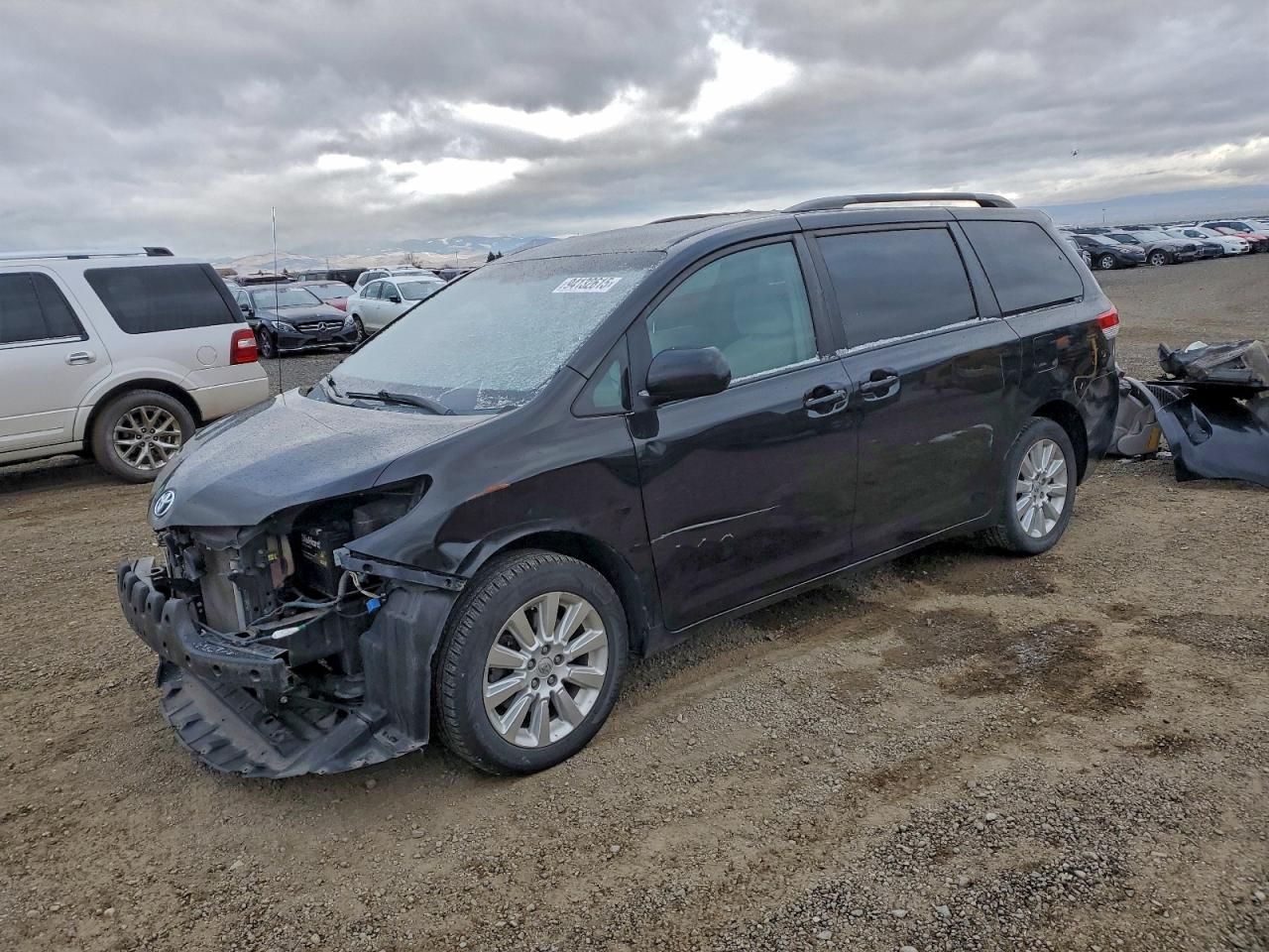 2014 Toyota Sienna l 7-passenger