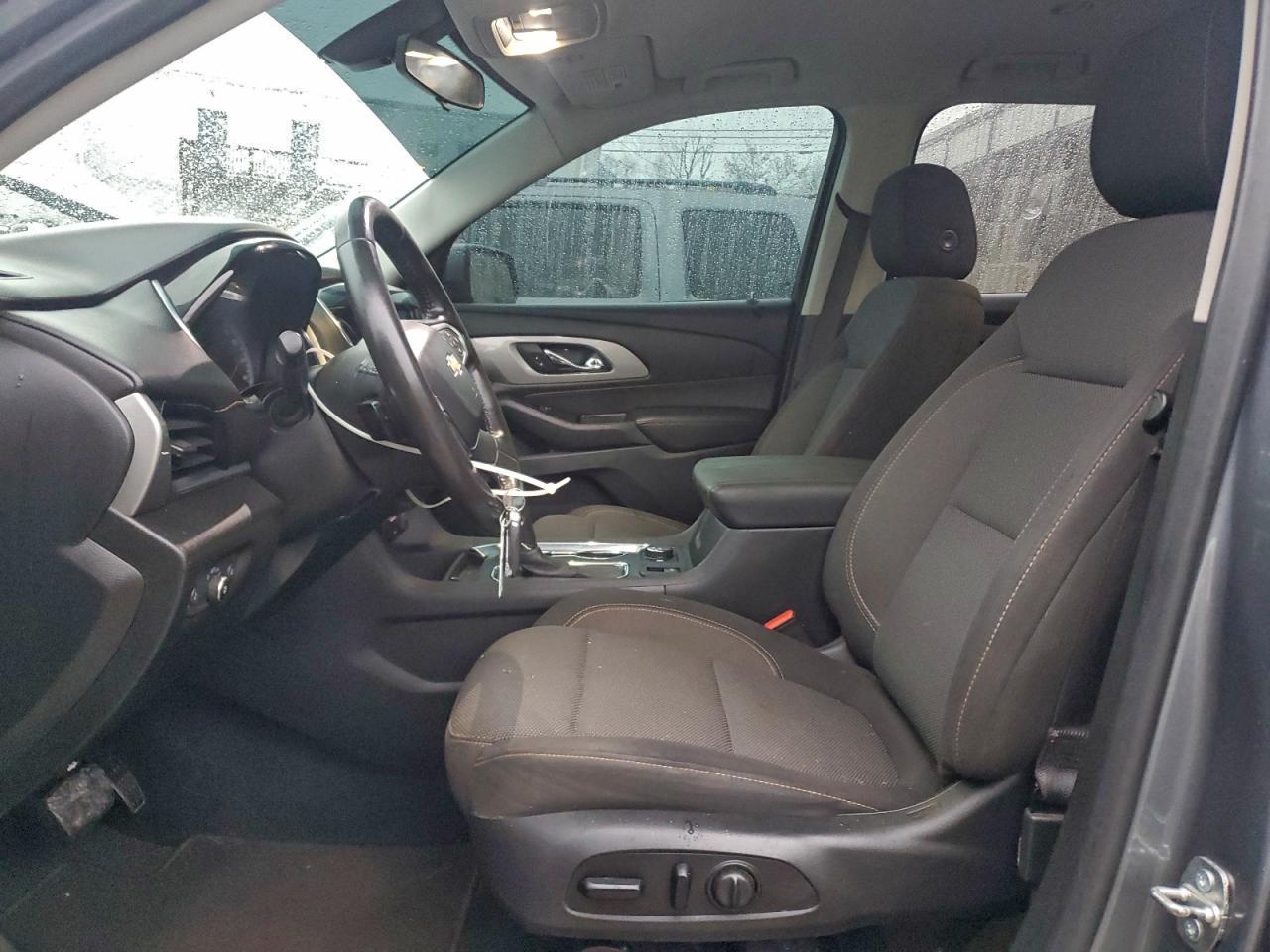 2020 Chevrolet Traverse lt