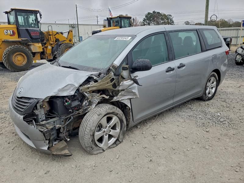 2016 Toyota Sienna