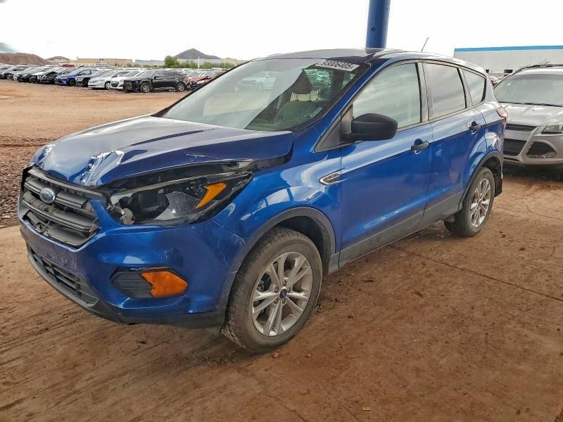 2019 Ford Escape s