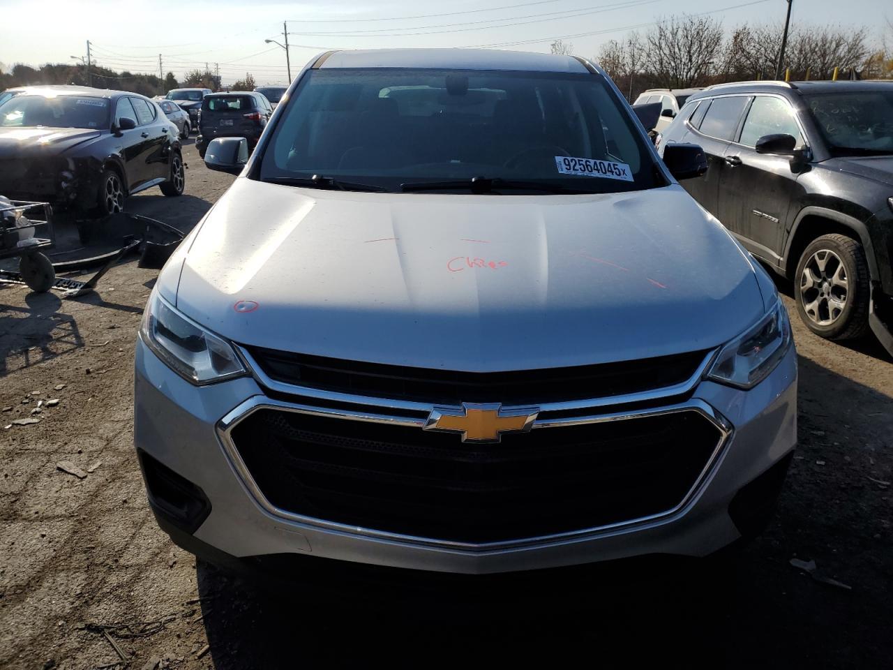 2019 Chev Traverse ls