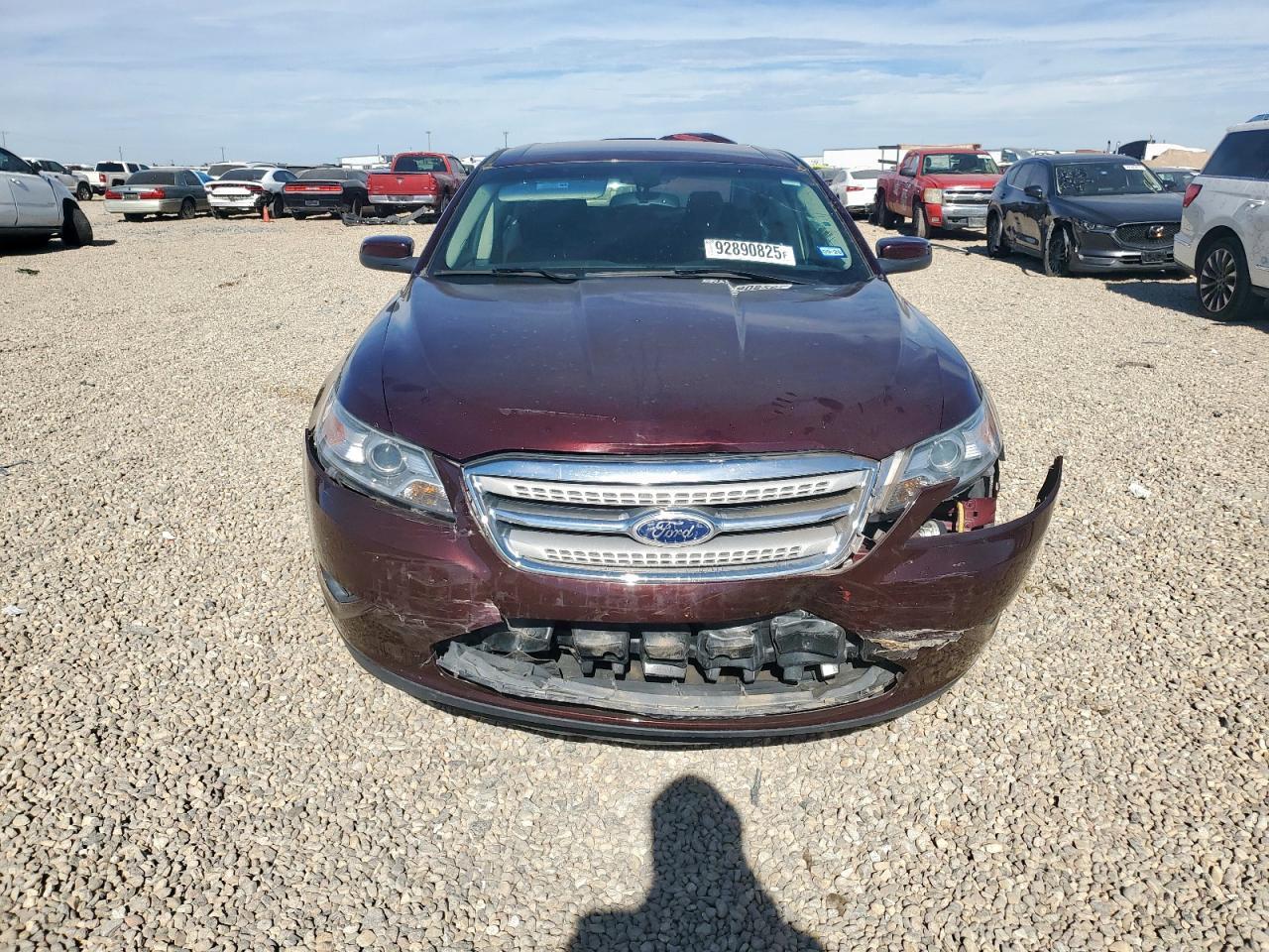 2011 Ford Taurus sel