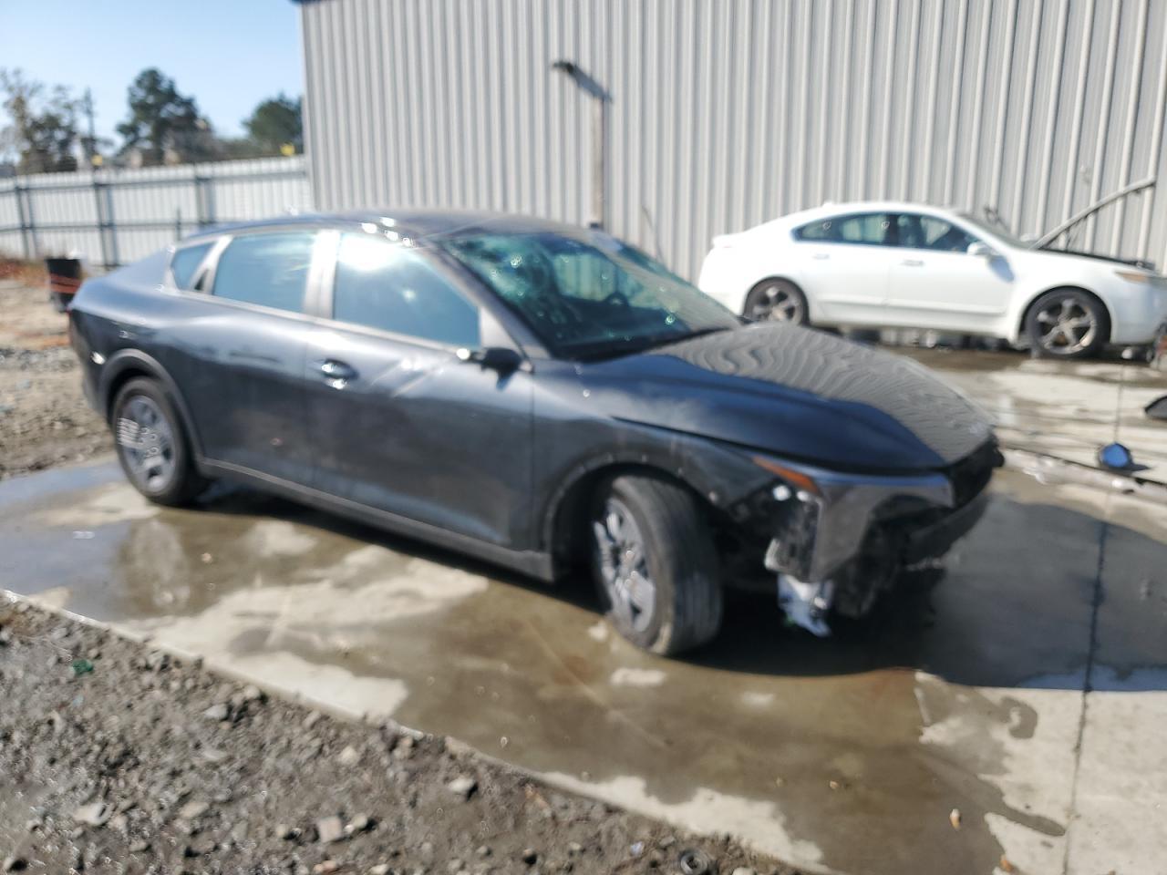 2025 KIA K4 lx