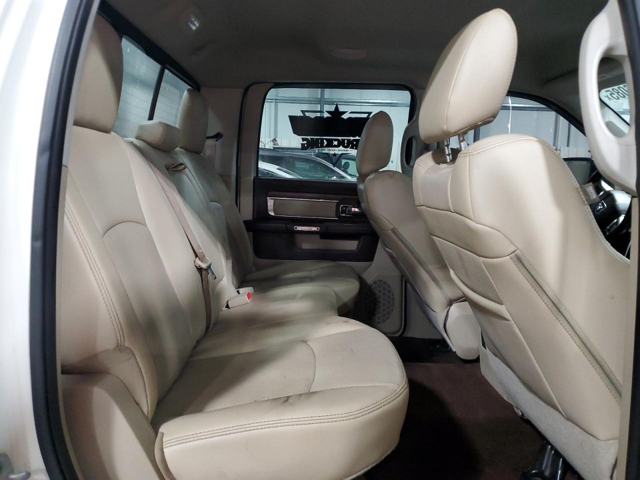 2016 Dodge 1500 Laramie