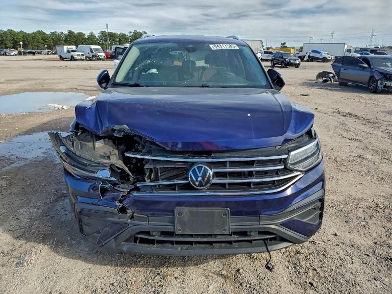 2022 Volkswagen Tiguan se