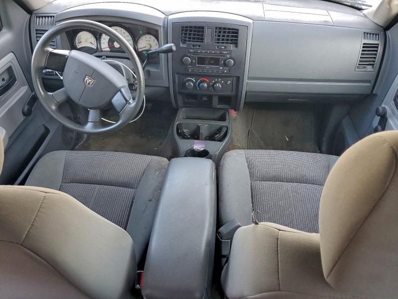 2007 Dodge Dakota Quattro