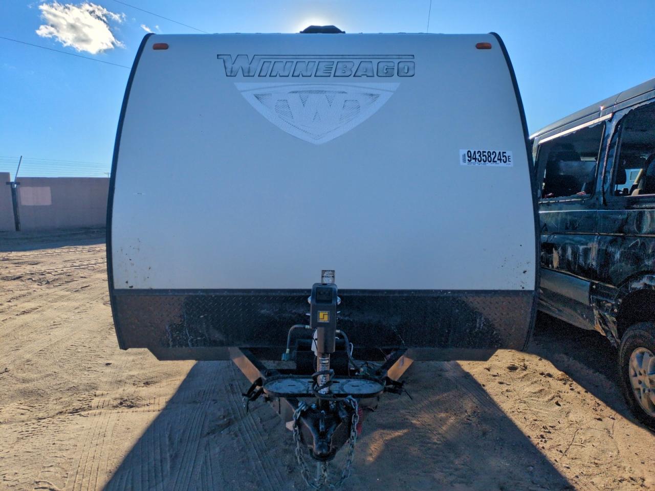 2015 Winnebago Minnie Win-trailer