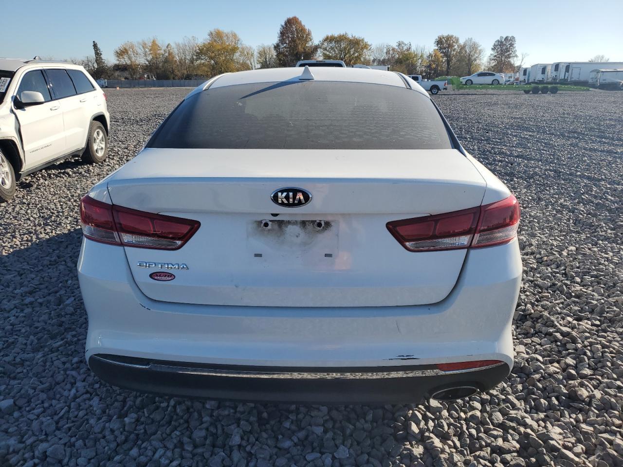 2017 KIA Optima lx