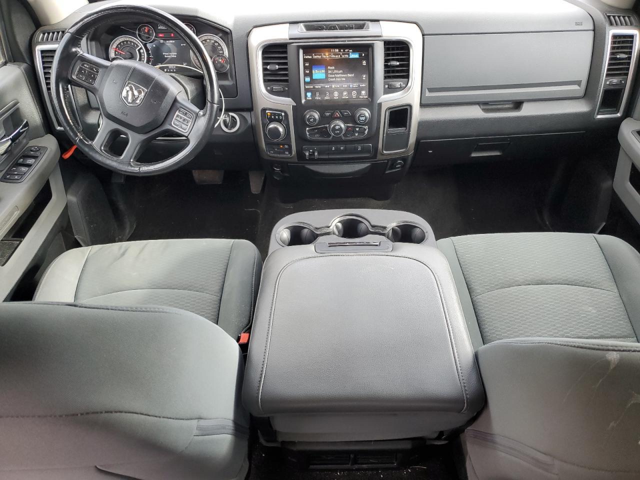 2017 Dodge Ram 1500 slt