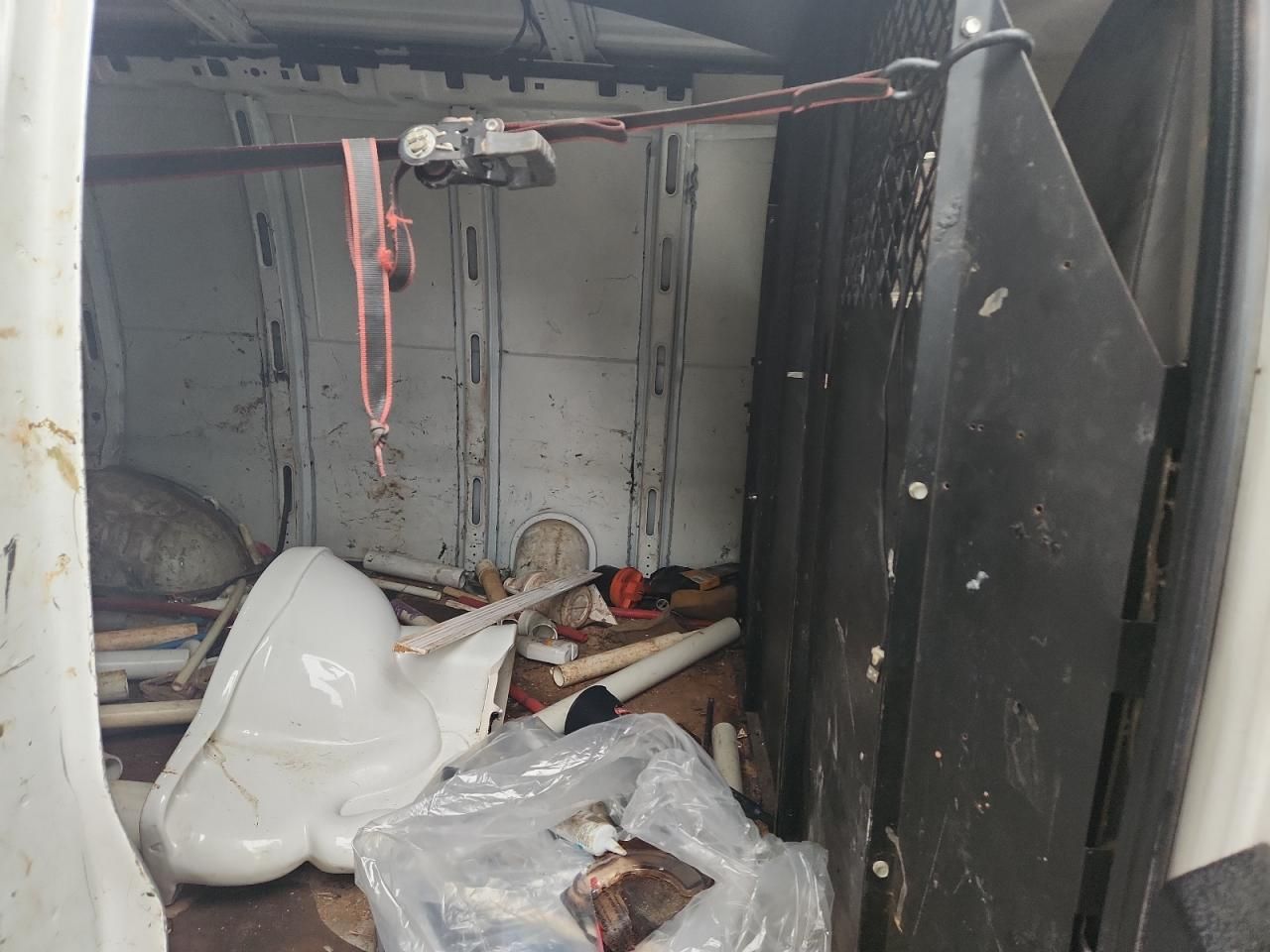 2016 Chev Express Cargo 2500 1