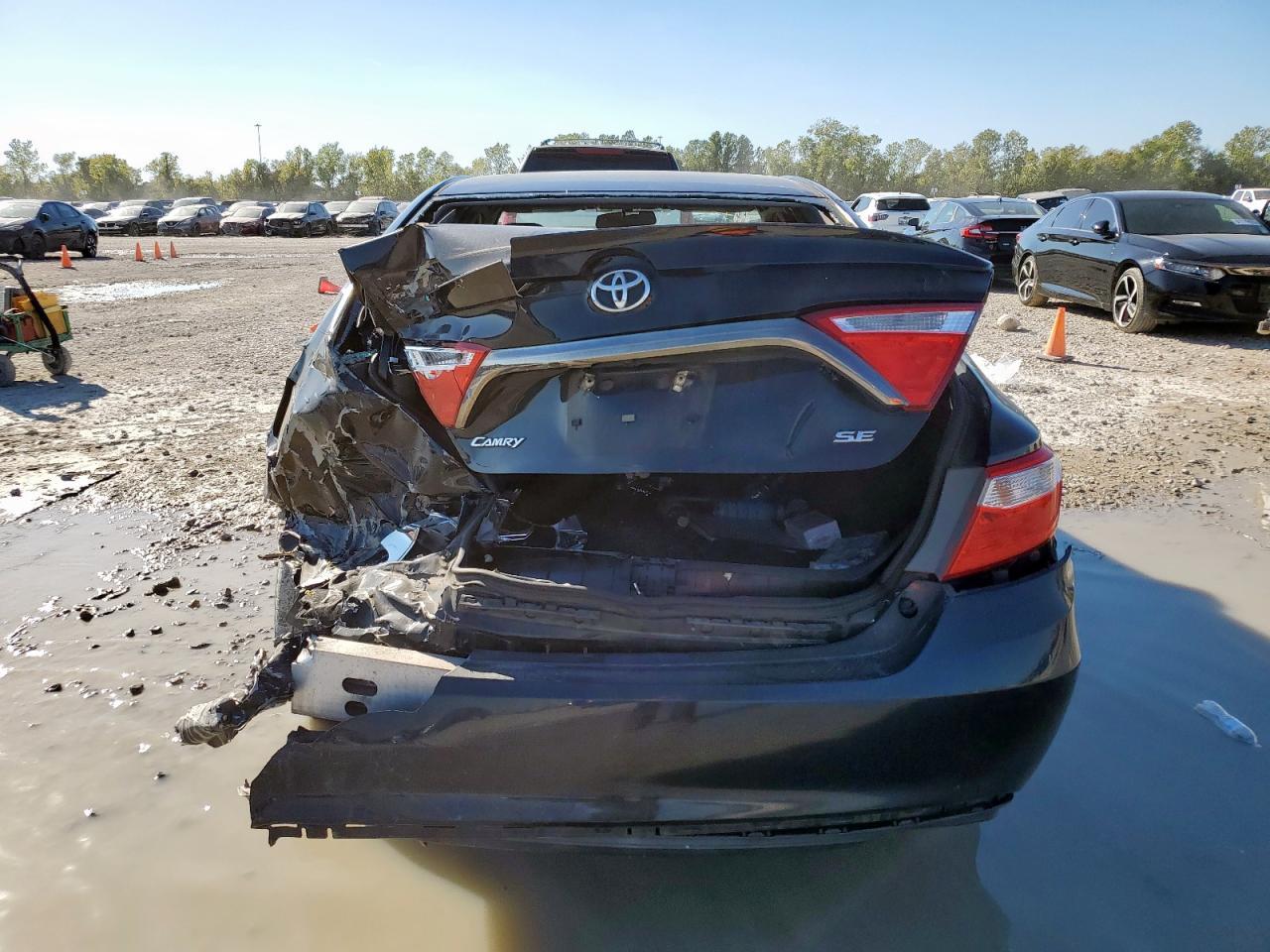 2015 Toyota Camry le