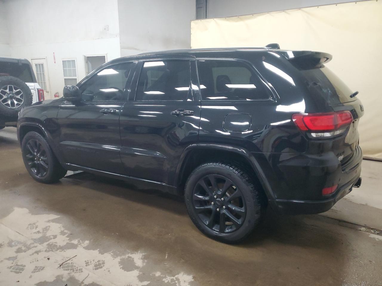 2017 Jeep Grand Cherokee Laredo