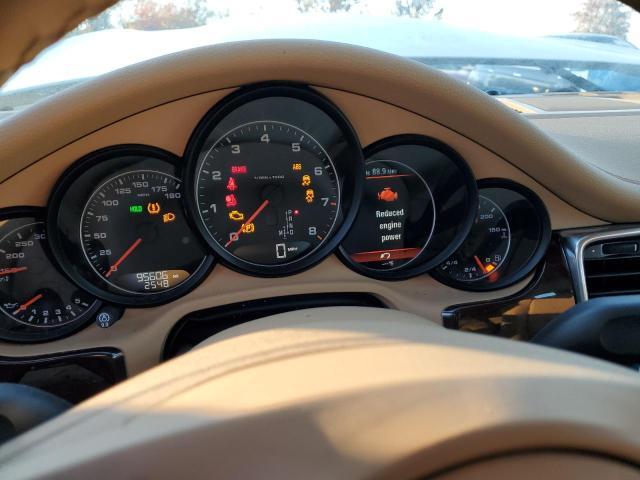2011 Porsche Panamera 2