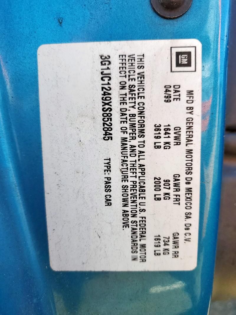 1999 Chevrolet Cavalier Base