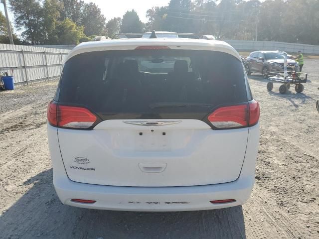 2021 Chrysler Voyager lxi